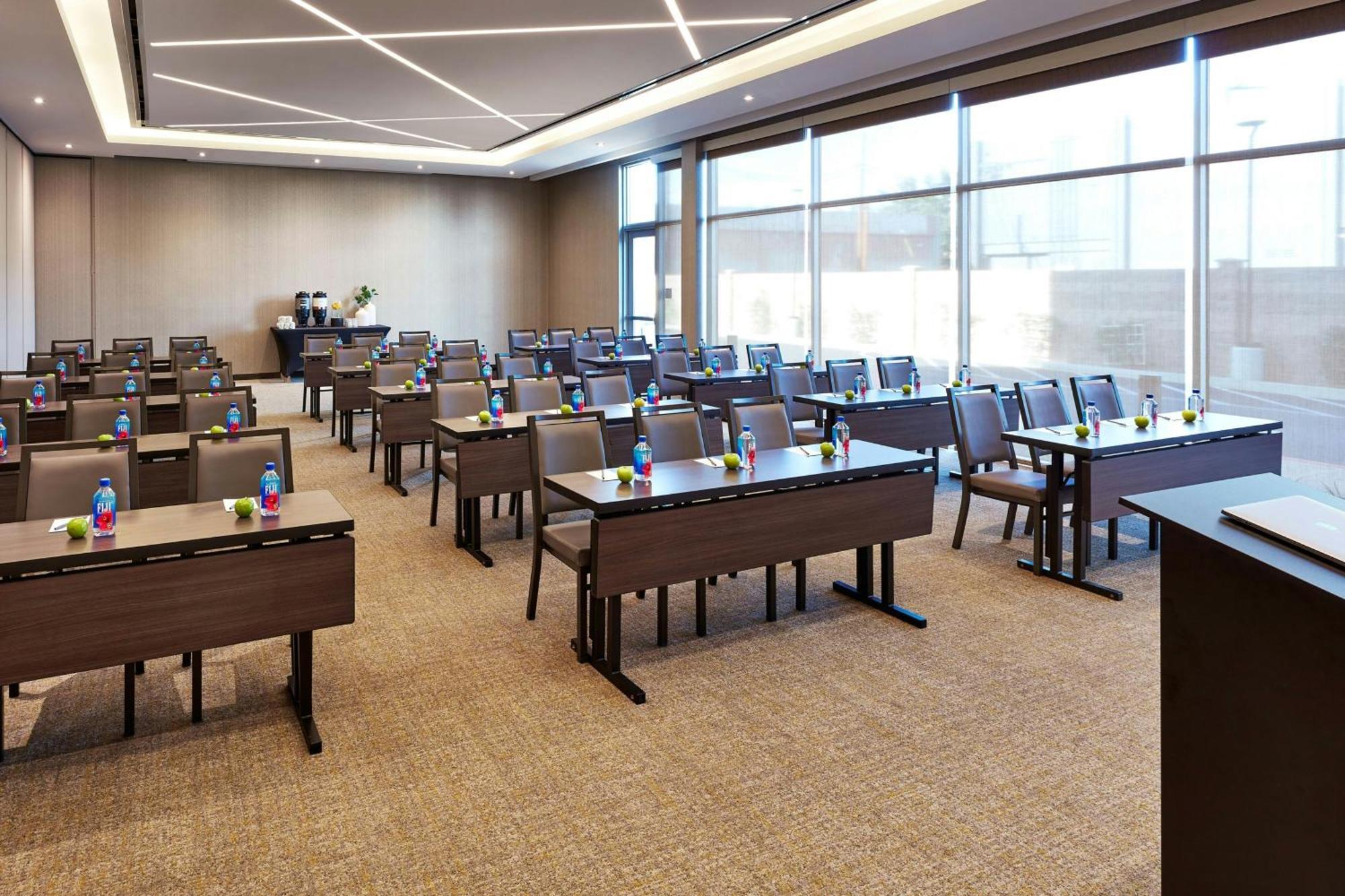 Springhill Suites By Marriott Los Angeles Downey Zewnętrze zdjęcie
